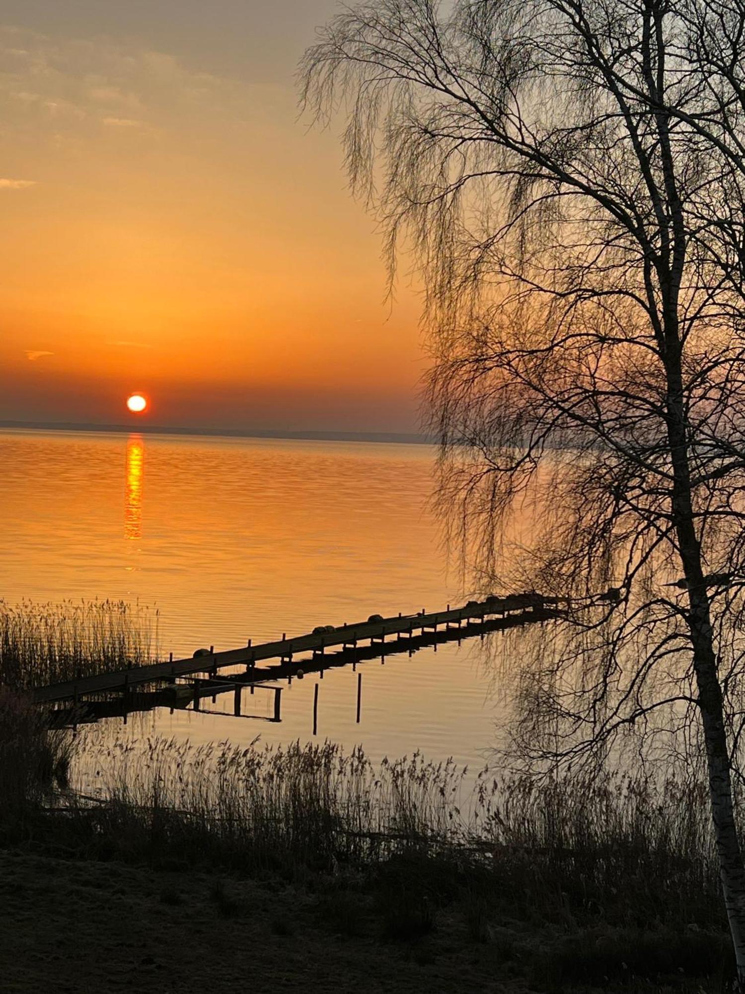 Ferienwohnung Sunrise - Mit Direktem Blick Auf Das Steinhuder Meer - Mardorf  Exterior photo